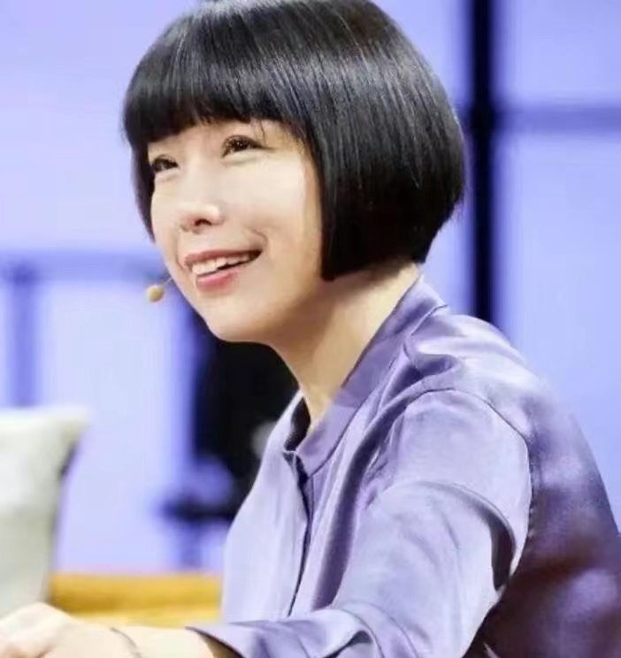 张宇|“时尚魔头”张宇:无视杨颖示好,引大咖攀附,现成幕后资本