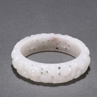 |旧藏 和田玉镂空雕福寿纹手镯