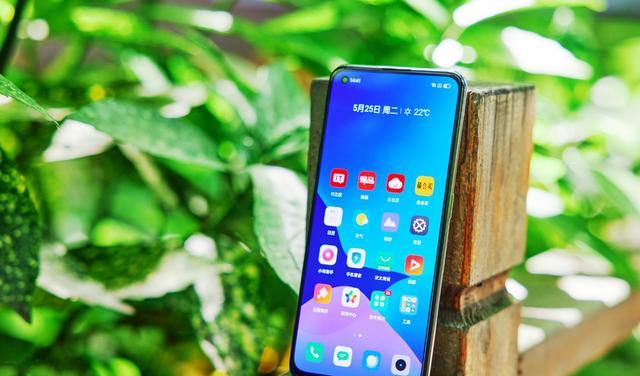 高通骁龙|12+256G又降700块，骁龙888、天玑1200旗舰纷纷清仓，还好没买早