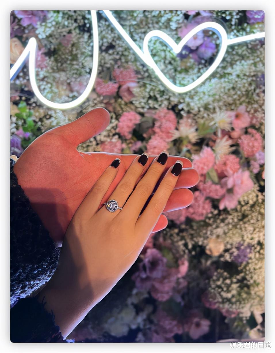 官宣|美女网红官宣结婚，与丈夫相恋不到半年，男方曾拿百万元彩礼提亲