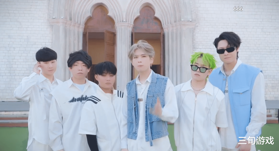 女浩克|沫子点评ESO男团：只能说这个鹿哈，跟我们老板长得的确挺像的！