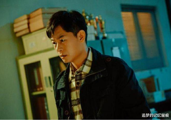 李响|《狂飙》李响:同归于尽式卧底,死于理想,保留了最后警察的荣誉