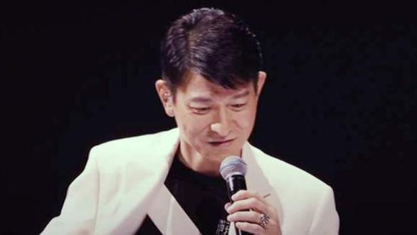 刘德华|主持人华少表白刘德华：我入这行，就是因为想见刘德华