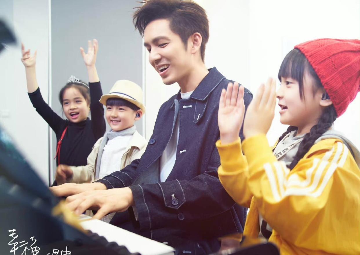 钟汉良|网传钟汉良给任嘉伦当配角?他运气不好,两部剧都压着不动了