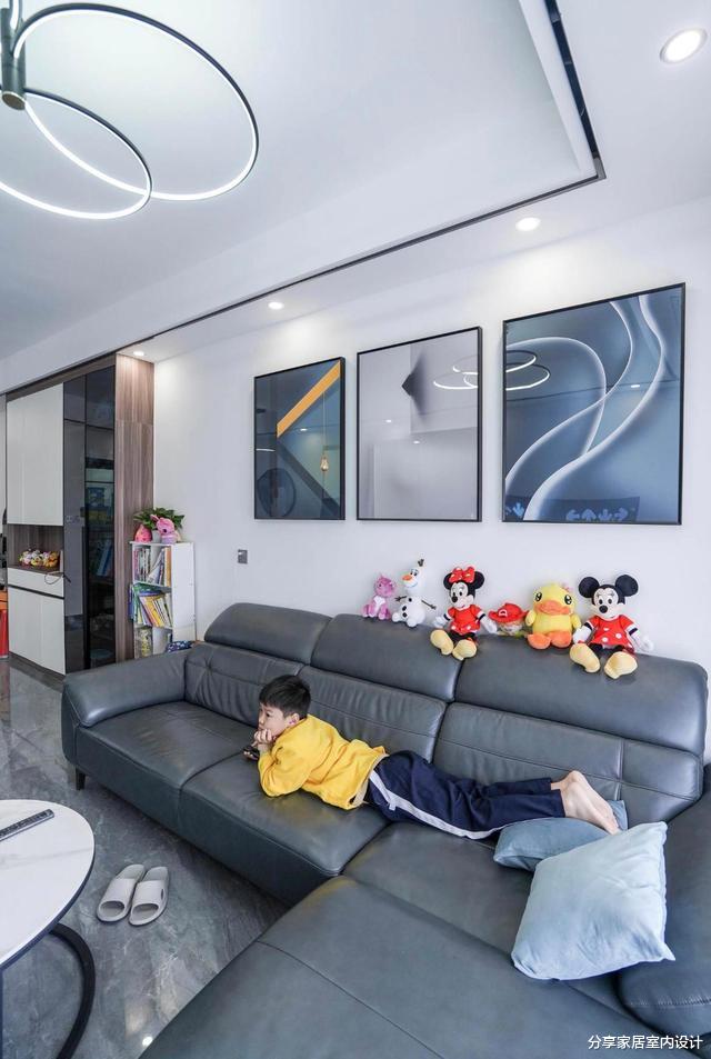 这是我见过最舒适的小三房了，全屋好看不复杂，一家生活很幸福！