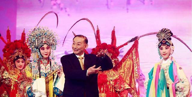 京剧|京剧之路受阻,郭德纲发文感慨:我想起了“得罪”梅葆玖的李玉刚