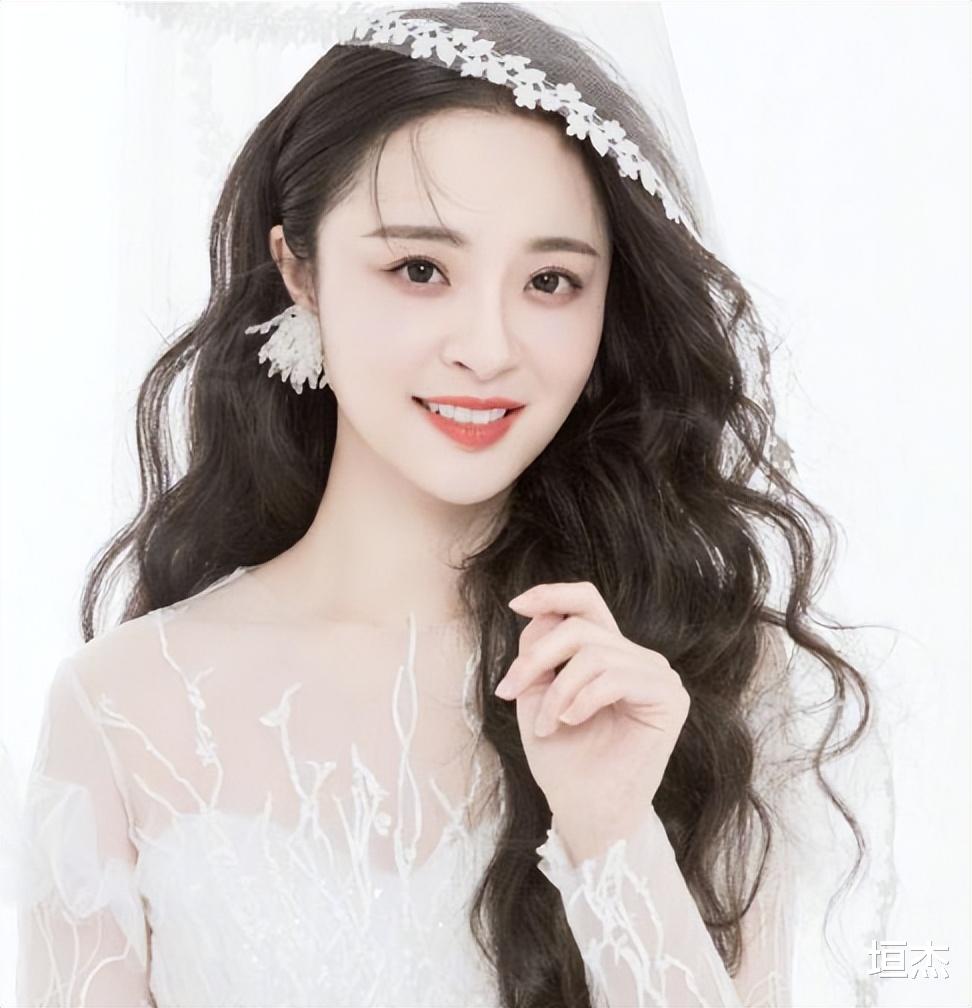 许晴|来自土家族的六位女星,各个姿色娇美,谁最令你意外?