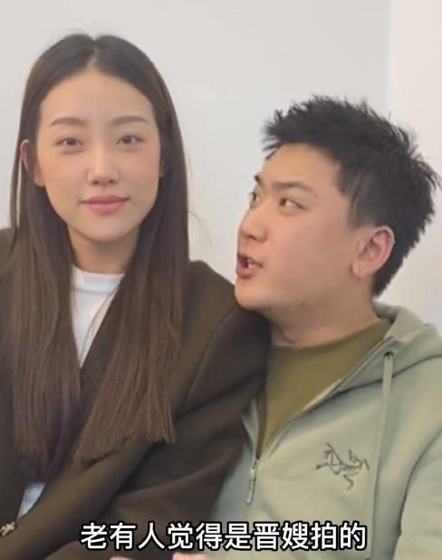 黄奕|崔晋给自己挖坑！蒙眼听声认不出媳妇，网友：下期视频够呛能有他