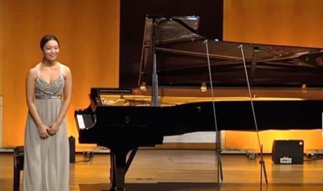 郎朗 有种“不真实”叫郎朗老婆卸下浓妆, 网友: 实力演绎啥叫判若两人