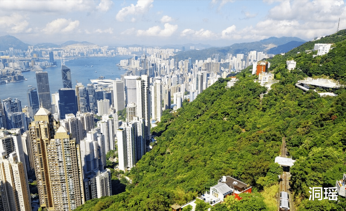 购房置业|甘愿住6㎡“棺材房”,也不去内地买房,港居民咋想的?