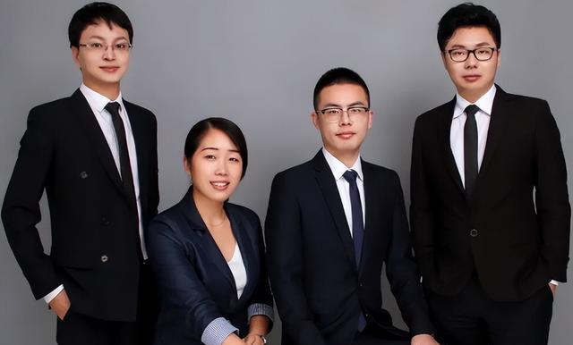 医生|父母眼中“格外满意”的职业排名,榜首是后起之秀,医生仅排第六