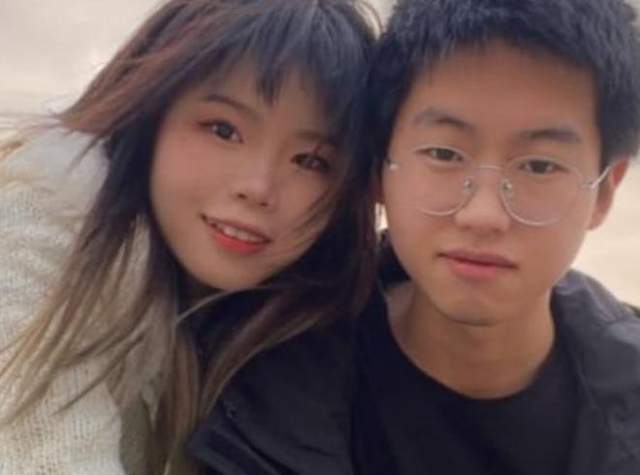 黑粉|孙海洋家直播卖货评分高，上架红糖馒头遭疯抢，遭黑粉指责在炒作