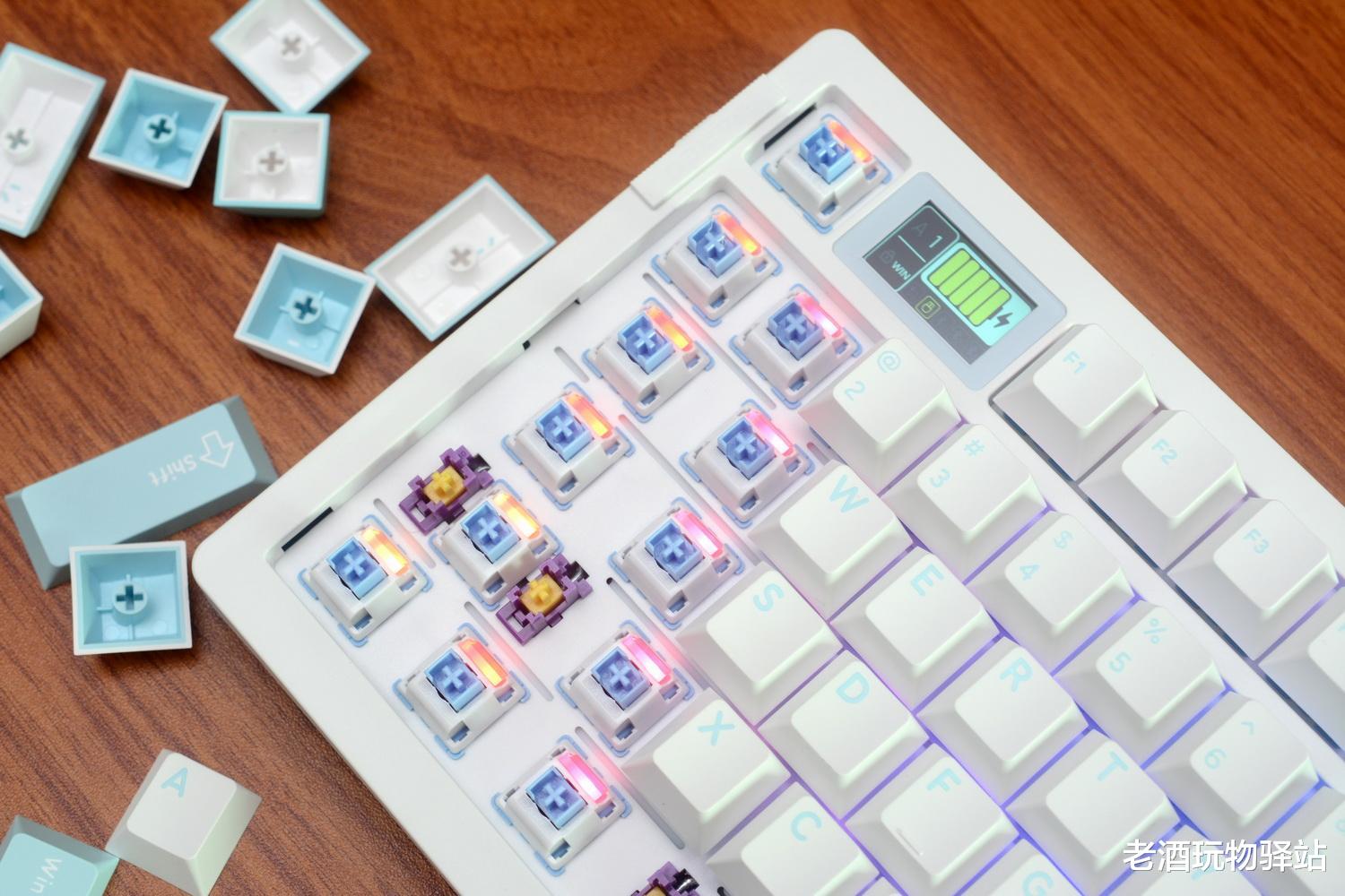 达尔优|现在国产键盘这么卷，国外的高端再难进口了