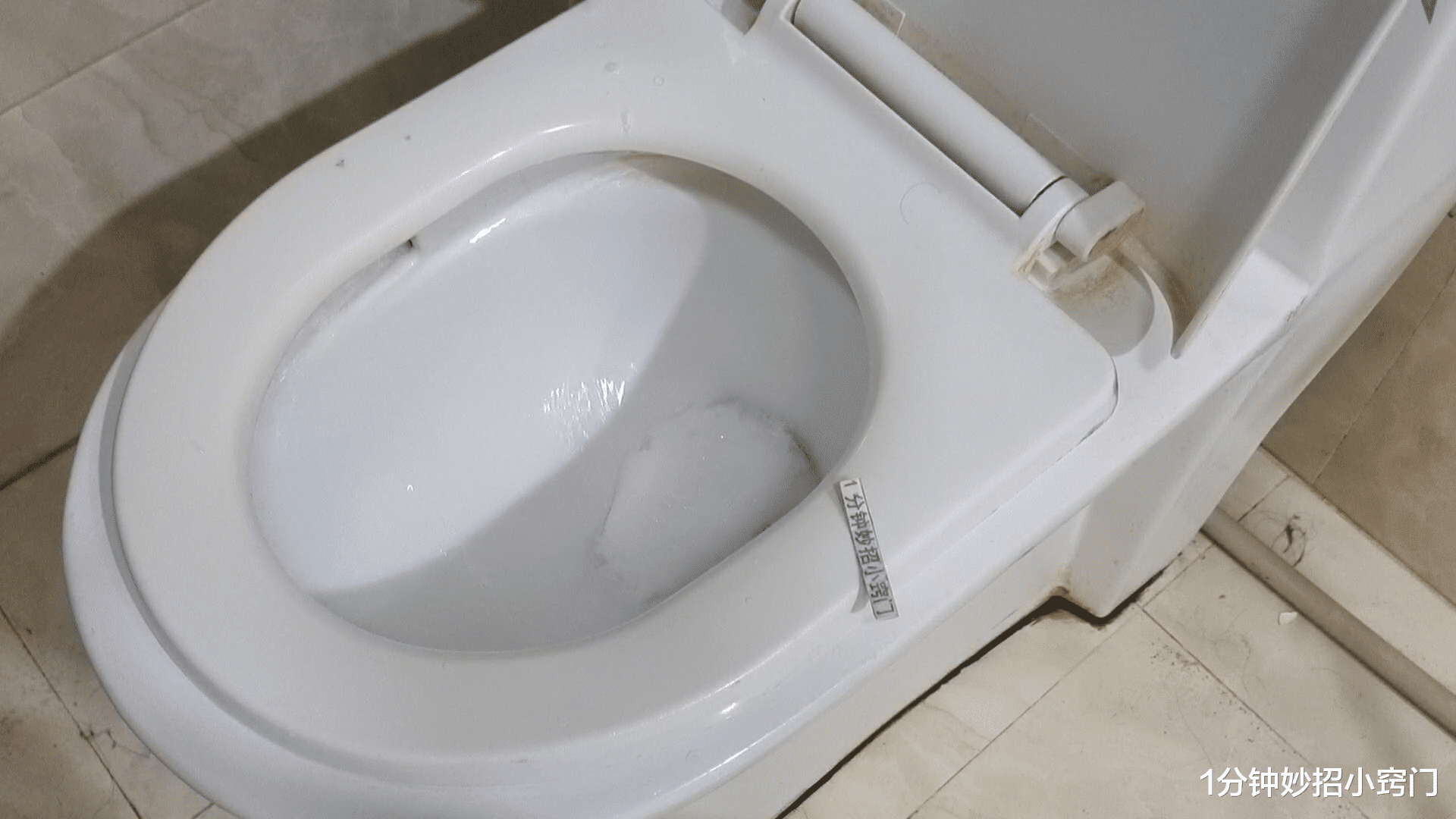 马桶不用时,要不要盖盖子?听装修师傅说完,今天就懂了