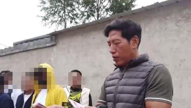 张云雷|邹兆龙享有《黑客帝国》永久分红，他凭什么？