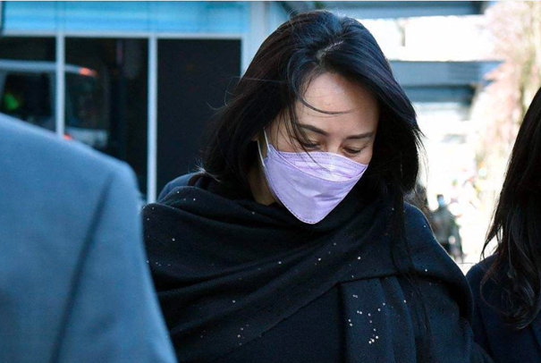 华为|孟晚舟事件中的汇丰银行：为了构陷华为，他们策划了近十年