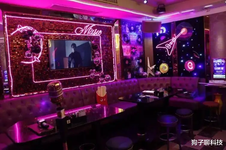 小红书|互联网信息透明化之后,越来越多的KTV倒闭了