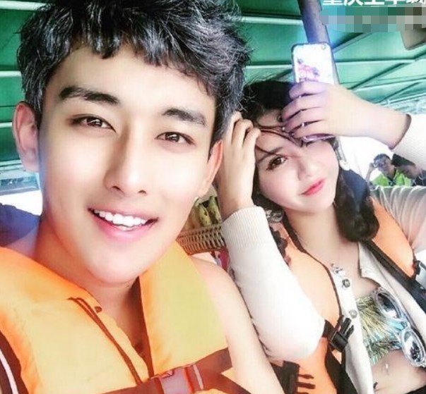 电影|\问题少女\韩安冉的开挂人生，22岁结了三次婚，生产过程也要直播