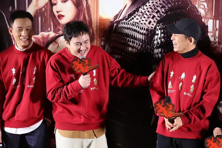 沈腾|张艺谋打电话：你来，有重要角色给你！沈腾：不会又让我当太监吧