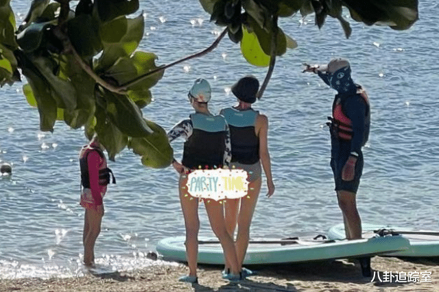 马伊琍|马伊琍携女儿旅游近照曝光，又黑又瘦遭诟病，已有新家庭但未领证