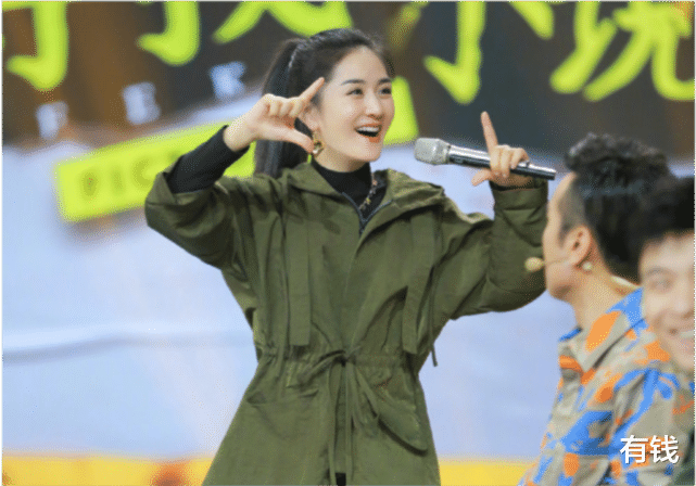 迪丽热巴|网综日榜第一，播放量破12亿，这个节目也不是离不开谢娜