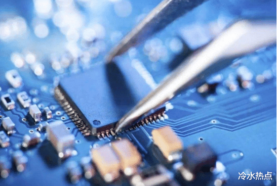path|国产芯片又被美国盯上？美国谋划科技战，拉拢日韩欲联手卡脖子