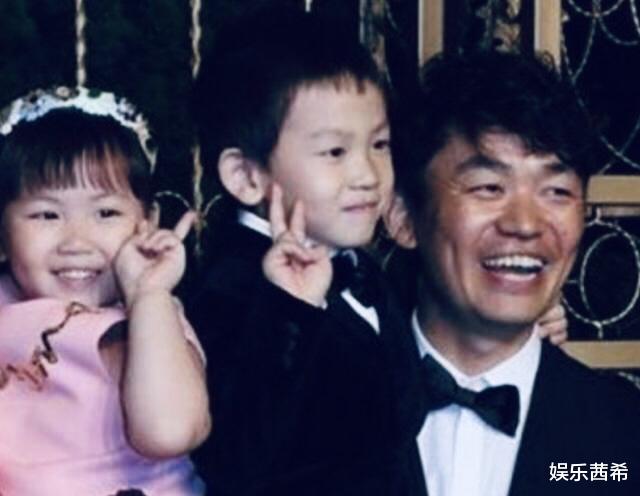 王宝强|后妈当得比亲妈还受继子欢迎，冯清，不愧是成功拿下王宝强的女人