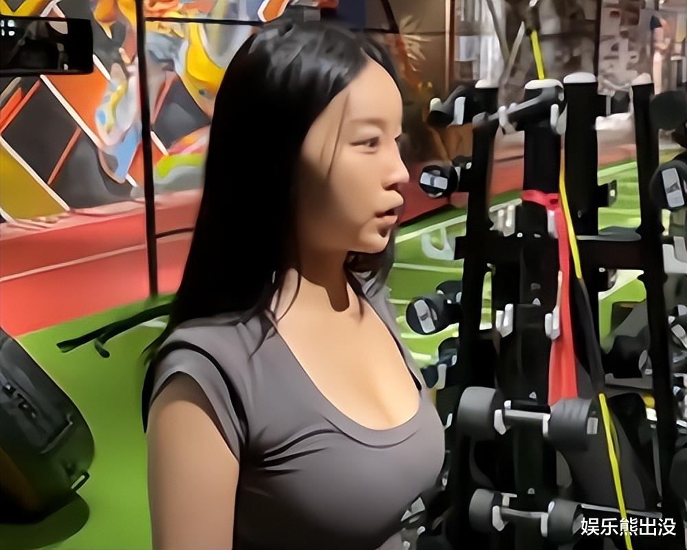 韩国女团|一场演出280元，目睹暴力扯头发，在韩女团成员逃回国！