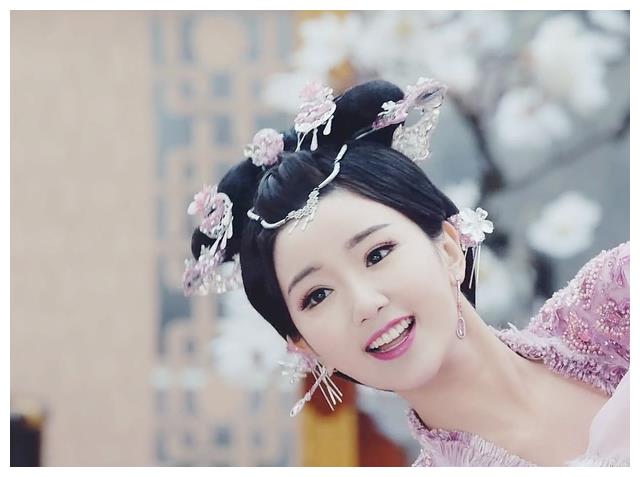 蛇蝎美人|蛇蝎美人进化史:长相清纯却病娇阴狠,杨雪被封“天花板”