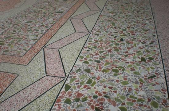 曾在农村风头盖过瓷砖的水磨石,为何现在一步步的走向绝境,难以恢复往日的光辉