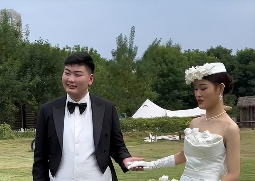 冯提莫|曝小伟已签婚前财产公证，北京房子陈萌只有居住权，网友：防贼？