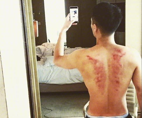 参观杨祐宁住的豪宅，花不少钱打造顶级厨房，平时喜欢下厨做饭