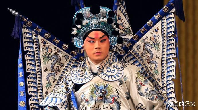 京剧|京剧名家蓝天《群借华》一赶三太惊艳,其实样板戏他唱的也成功