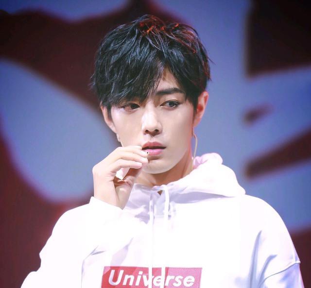 肖战|肖战《策马正少年》突破百万收藏量,此前还有六位,包括肖战导师