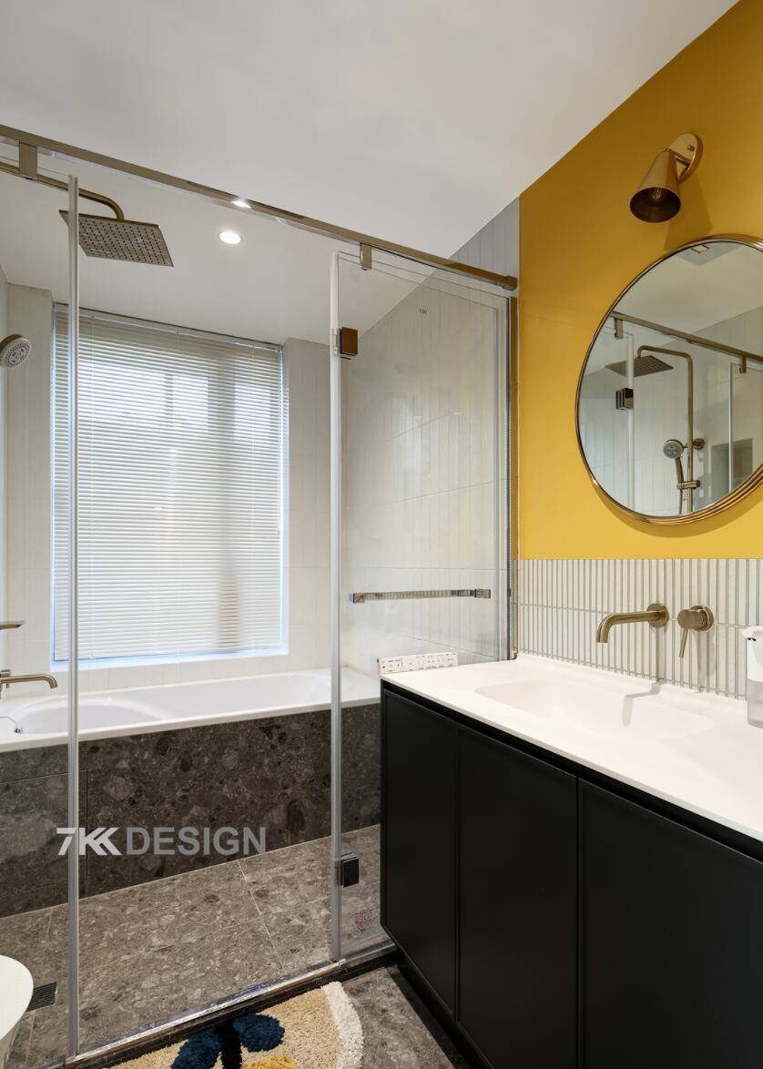 90后的她,靠父母买下160㎡大宅,改造后,骨子里都透着优雅