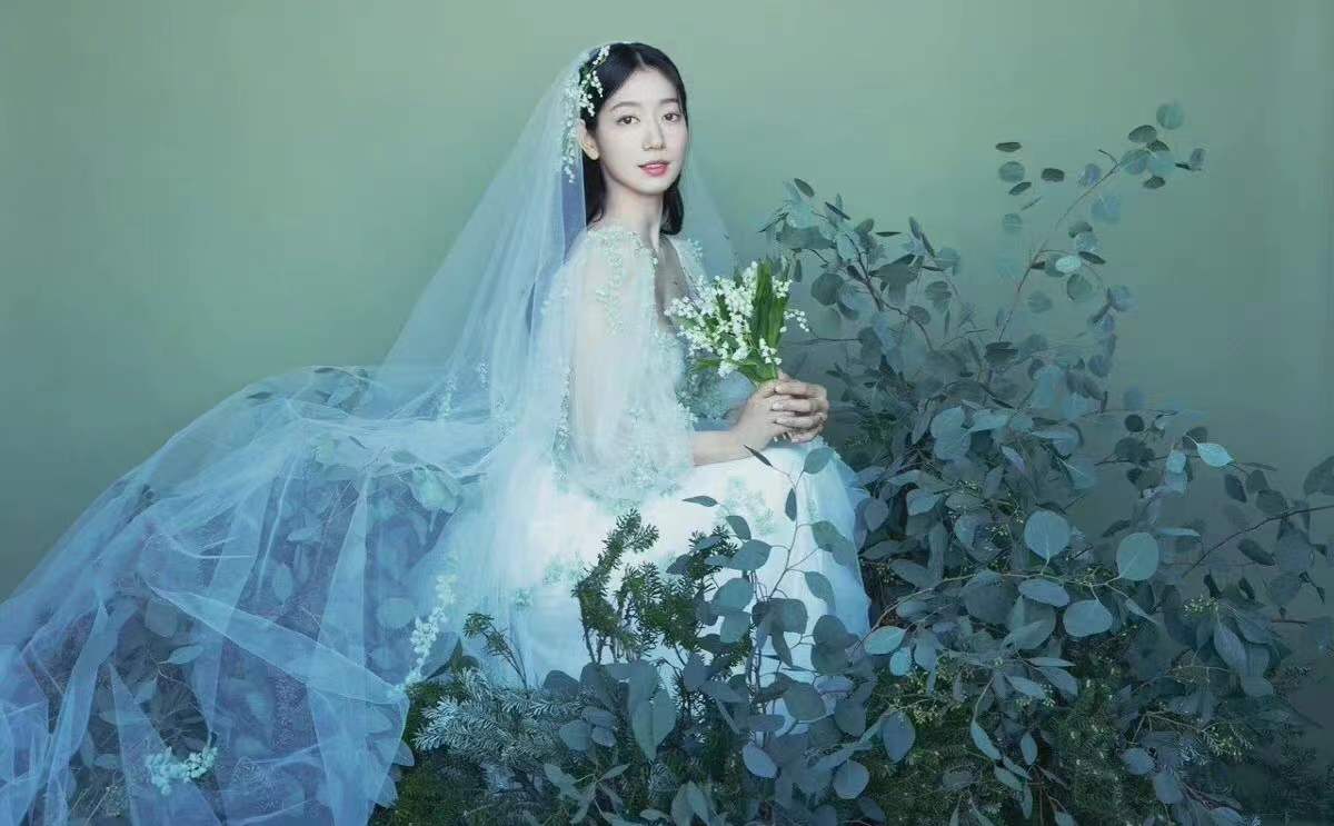 新蝙蝠侠|朴信惠婚礼内场全曝光，新娘感动落泪说不出话，夫妻拥吻掀起高潮