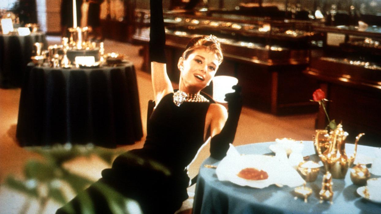 奥黛丽·赫本|厌食症还是暴食症？揭开奥黛丽·赫本苗条身材背后的真相！