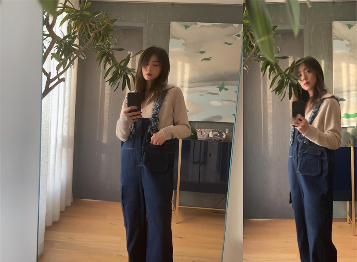 黄磊|黄磊老婆穿背带裤被疑怀4胎！小腹隆起腿部粗壮，三宝才5岁