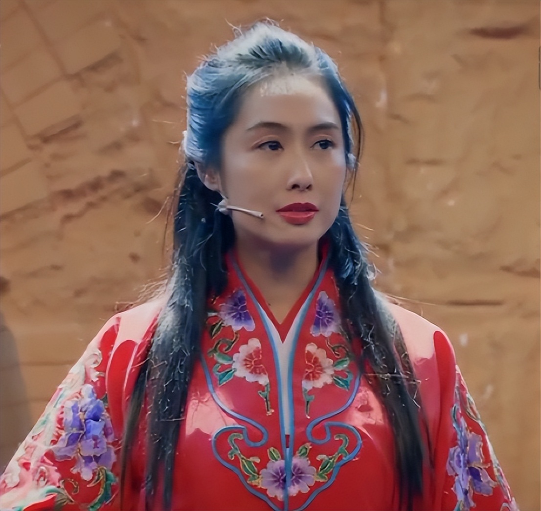 经典|硬扮当年角色,好好的经典被自己一手毁掉,我想关掉电视机