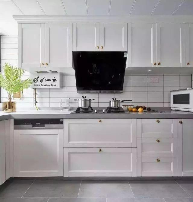 118平现代风装修,白灰色调带来的轻松舒适感,放松身心的好居室