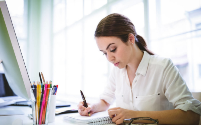 人力资源|人在职场，学会“无情”，和以下三种人保持距离