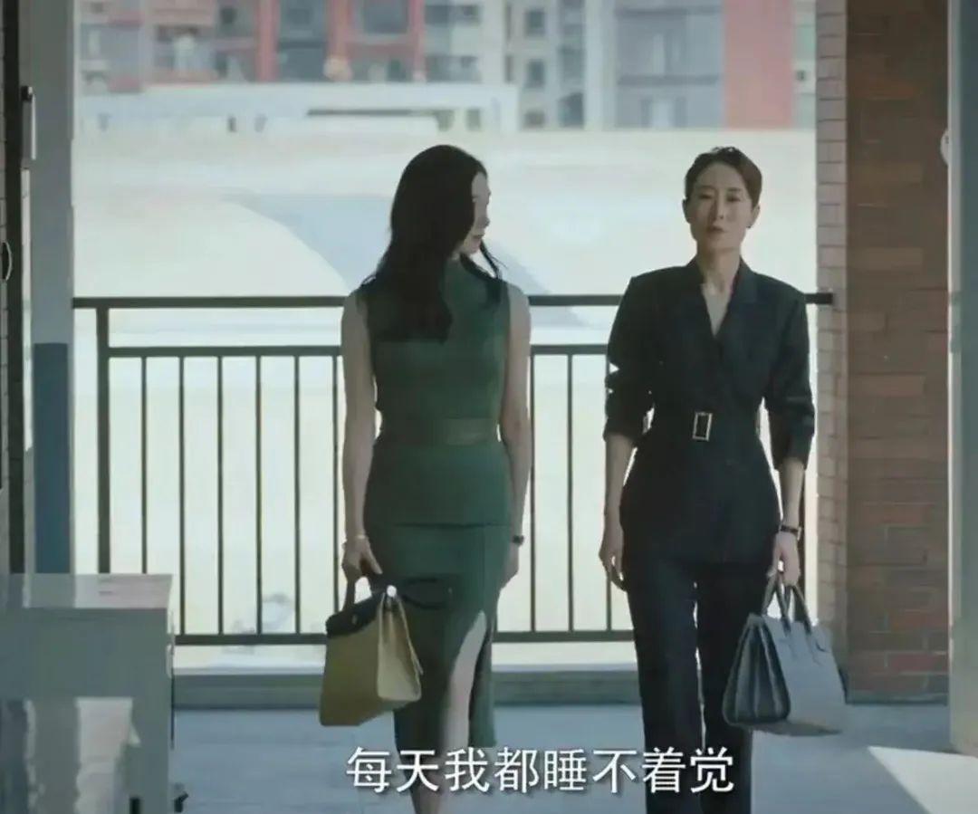 杨幂|8位女星的生图：杨幂腿不直，赵丽颖身材比例受争议