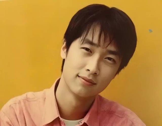 马浚伟|恭喜!知名港星马浚伟升级成公职人员,以硕士学位从北京大学毕业