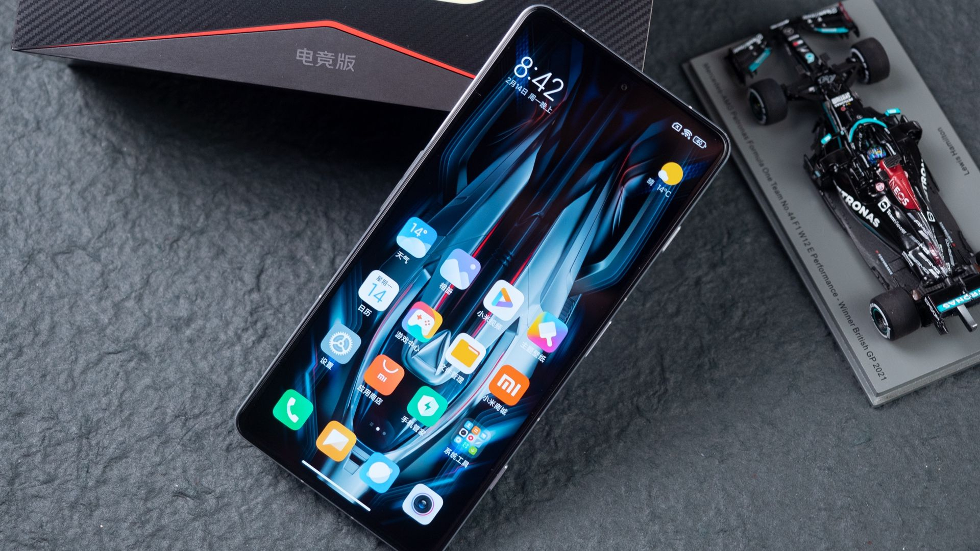 gen.g战队|卢伟冰直言不讳：骁龙8 Gen1是颗“破芯片”！高通也没料到这结果