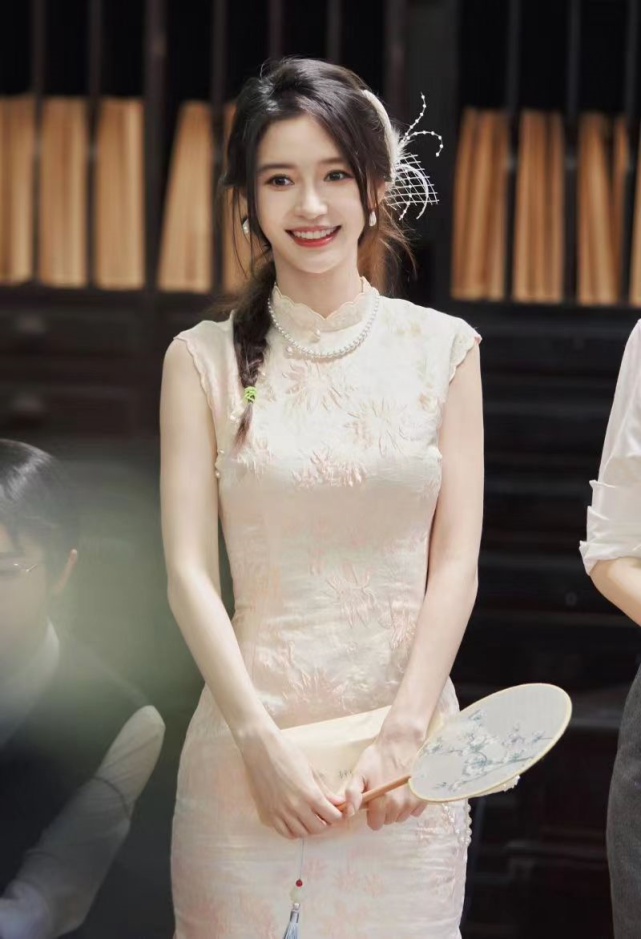 Angelababy|霸气宣战10年！“杨颖会不会脸塌的十年之约”到期了，结果来了