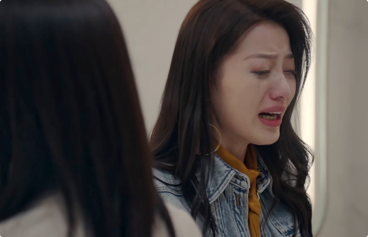 请叫我总监|请叫我总监演员哭戏：2人演技在线，1人引爆弹幕，1人眼泪硬挤