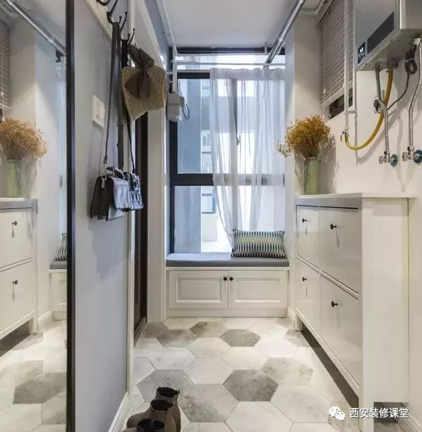 家有飘窗,利用起来做收纳怎么实现?