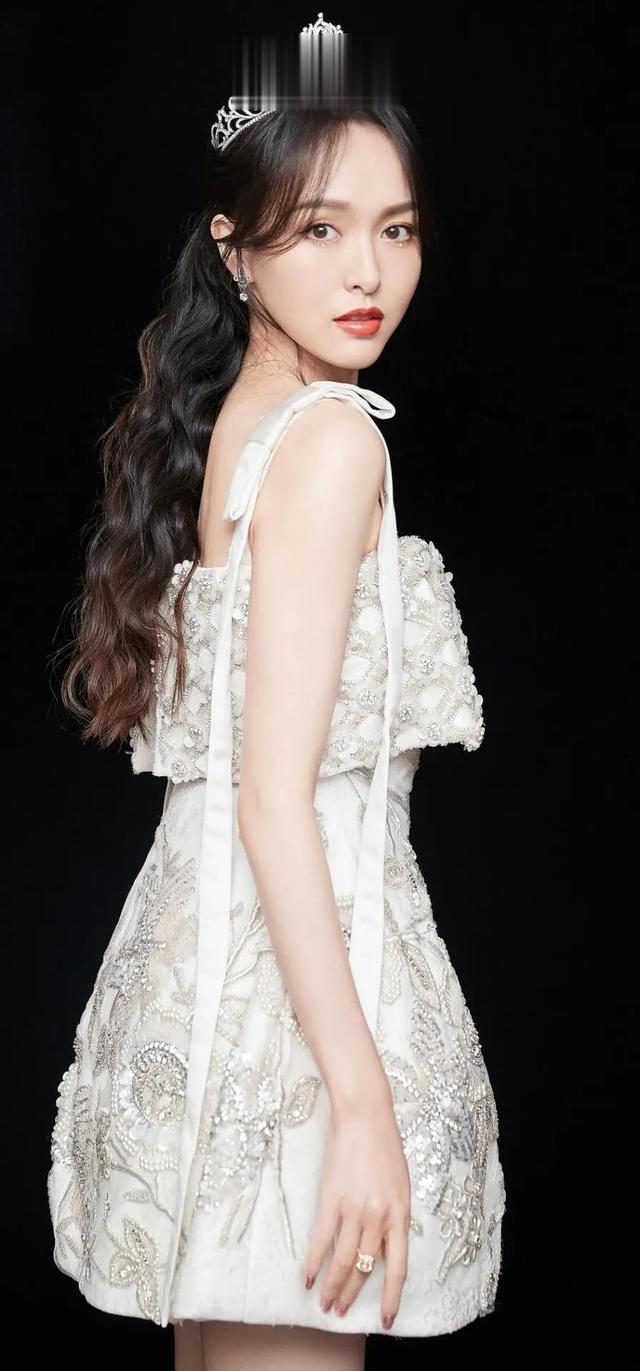 唐嫣|唐嫣:最美是你语笑嫣然时