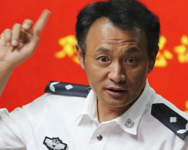 韩剧|丁志诚：残疾的姐姐对他有怨气，离异后女儿就催他找对象