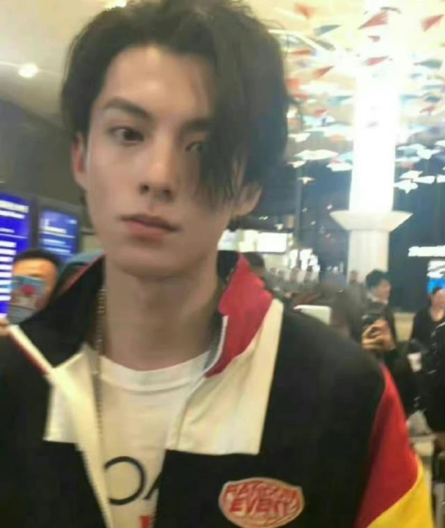 生图|?女星阿娇的新照吓到我了!为何变成这样?